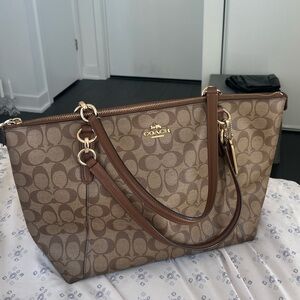 Coach work zip up tote bag in Brown